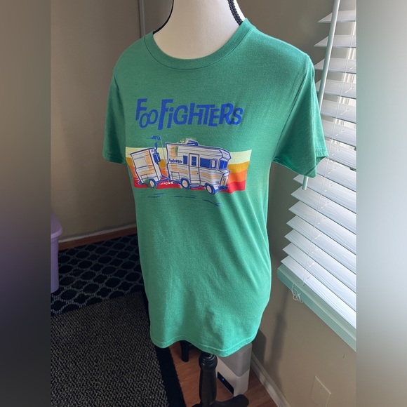 Foo Fighters T-Shirt - Picture 6 of 8